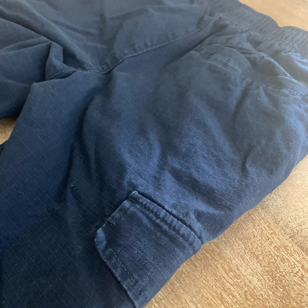 Boys Old Navy Pants. - Picture 6 of 8